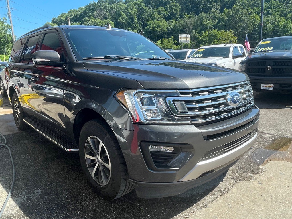 2018 Ford Expedition Image 2