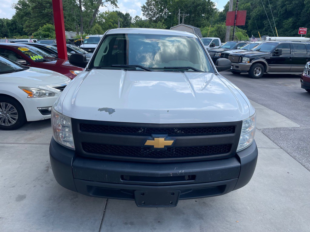 2012 Chevrolet Silverado 1500 Image 2