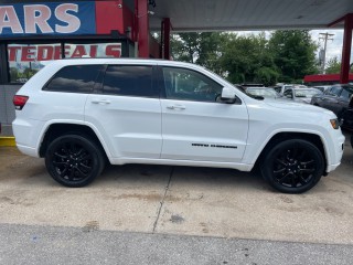 Image for 2017 Jeep Grand Cherokee Laredo ID: 7555153