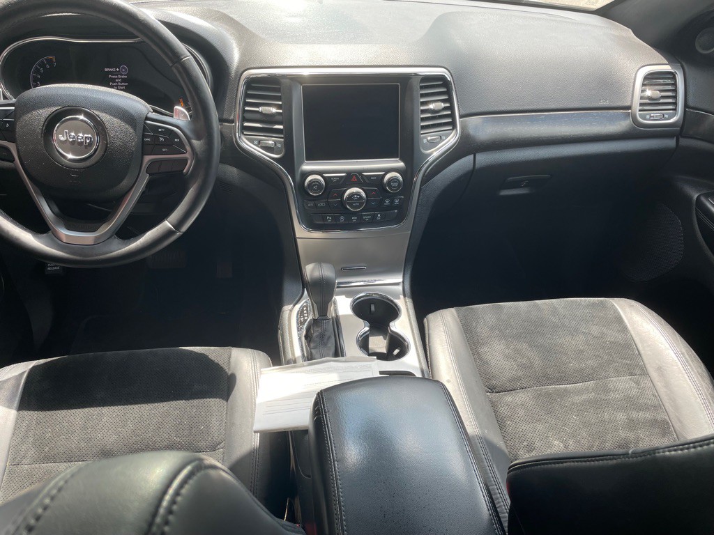 2017 Jeep Grand Cherokee Image 9