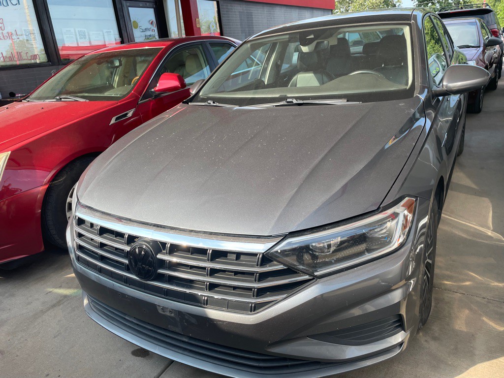 2019 Volkswagen Jetta Image 2