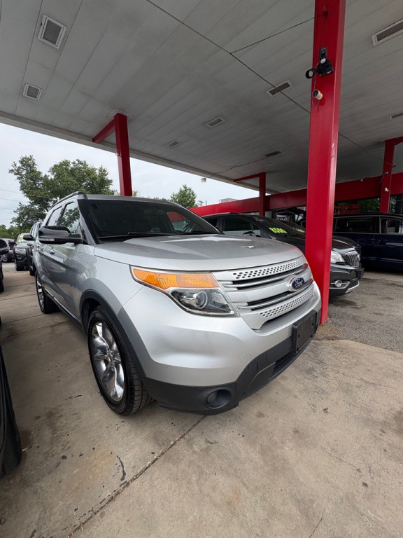2014 Ford Explorer Image 2