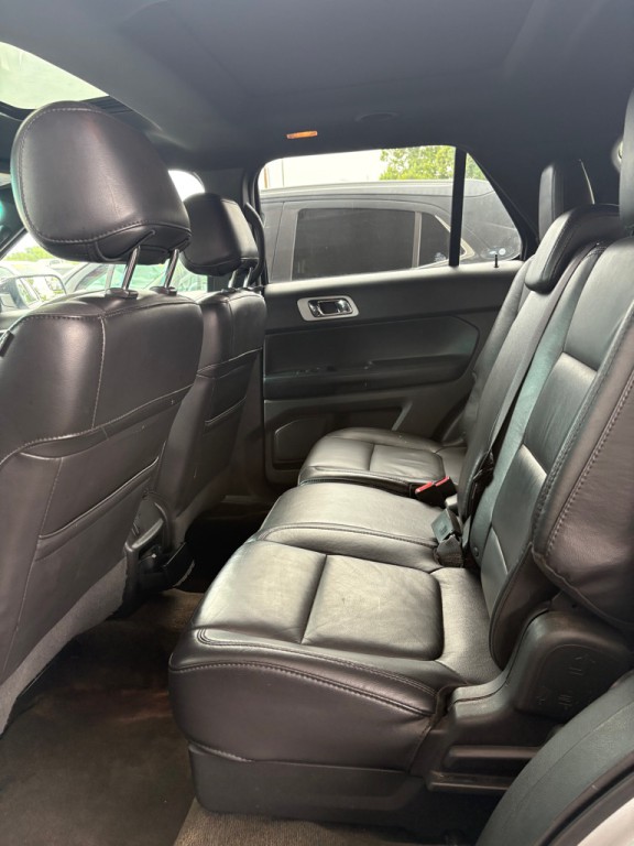 2014 Ford Explorer Image 7