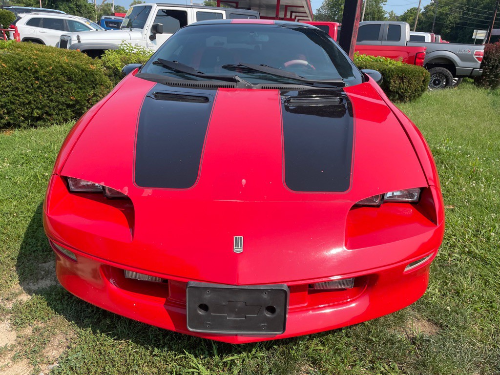 1993 Chevrolet Camaro Image 2