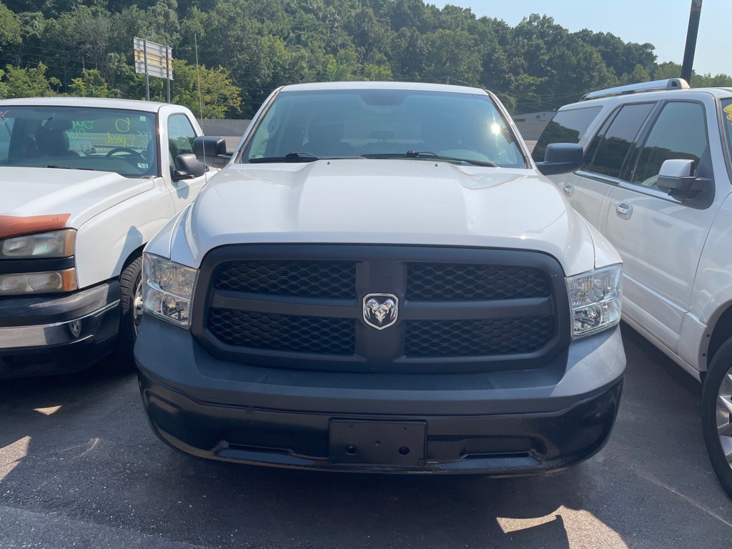 2018 RAM 1500 Image 2