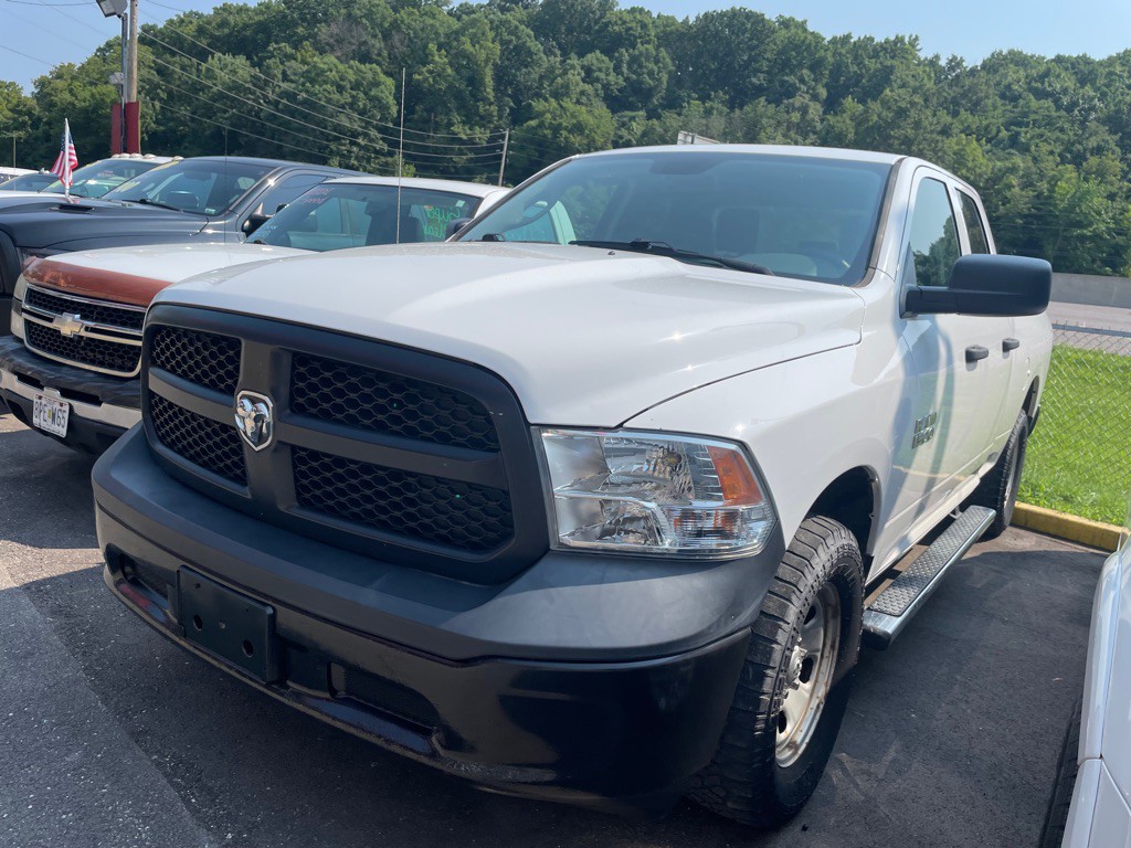 2018 RAM 1500 Image 3