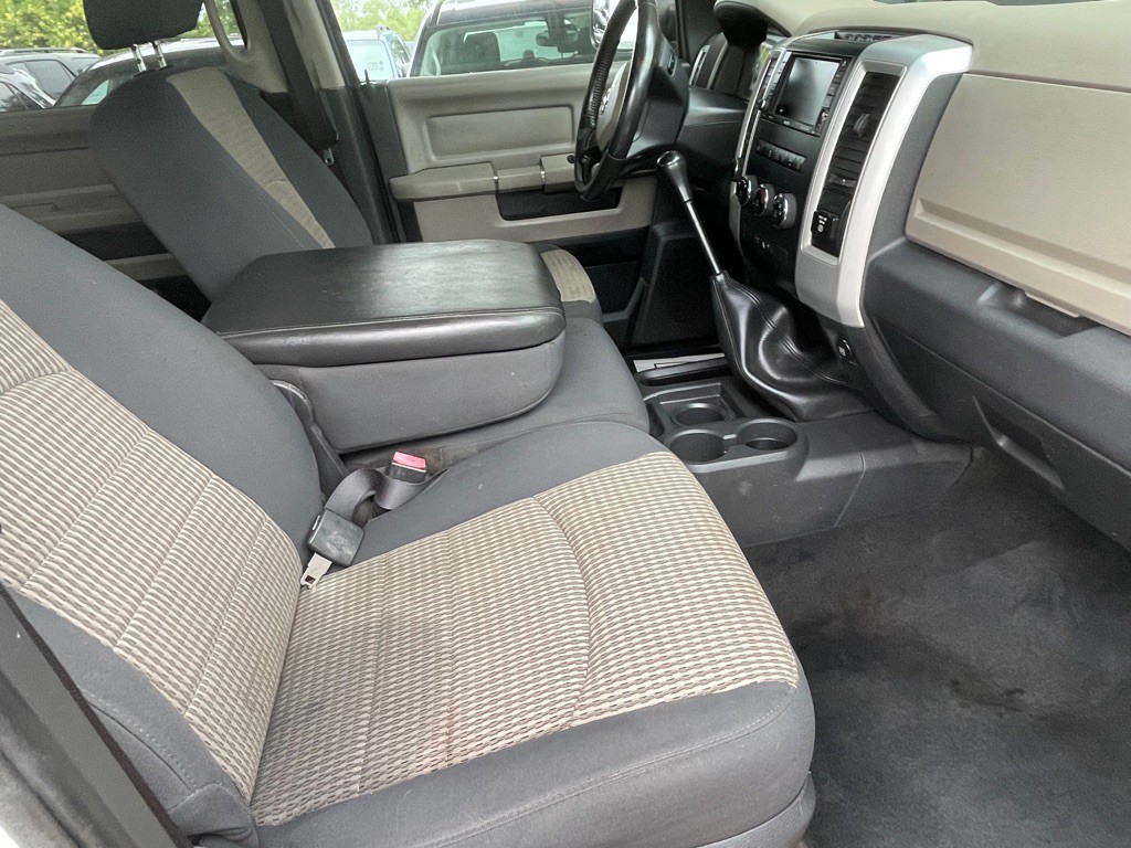 2012 Dodge Ram 2500 Image 10