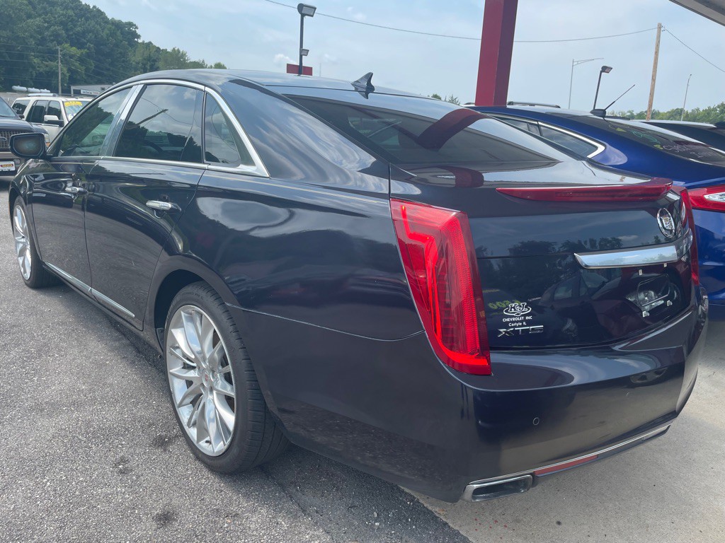 2013 Cadillac XTS Image 7