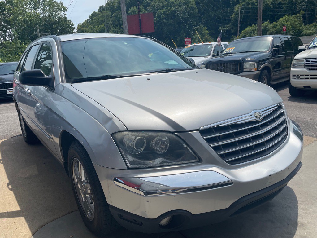 2005 Chrysler Pacifica Image 2