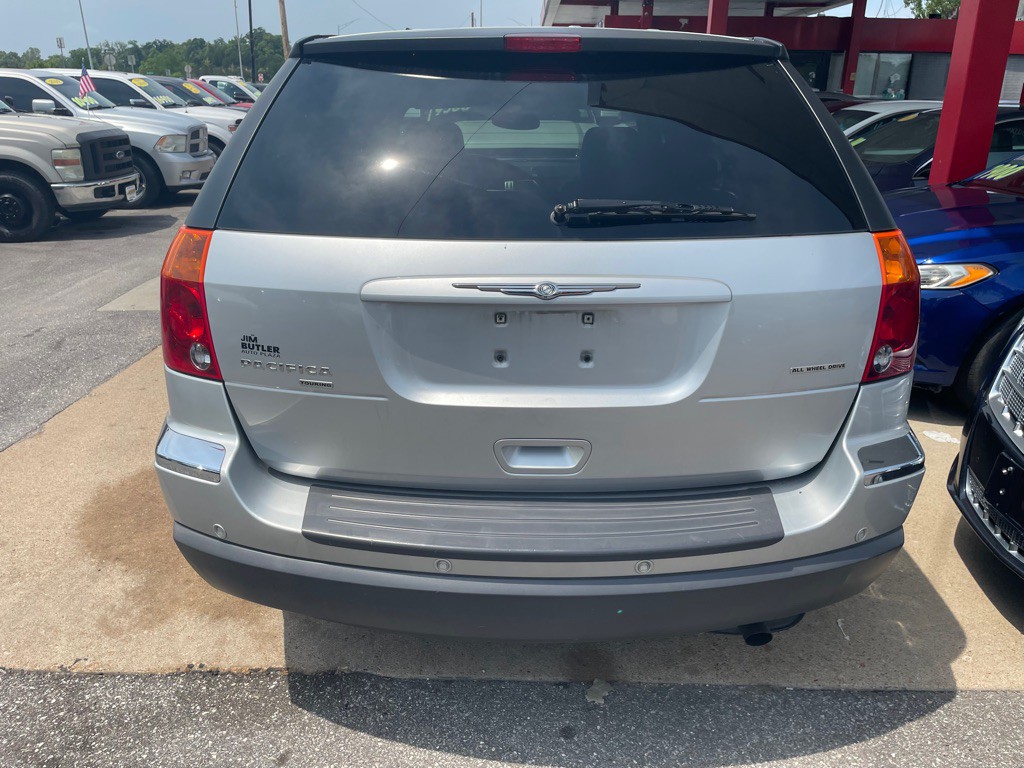 2005 Chrysler Pacifica Image 6