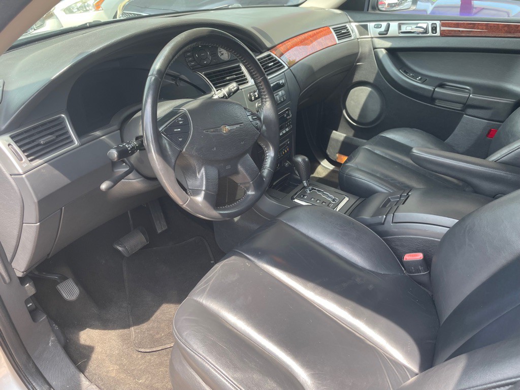 2005 Chrysler Pacifica Image 8