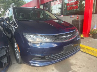 Image for 2017 Chrysler Pacifica Touring ID: 7598550