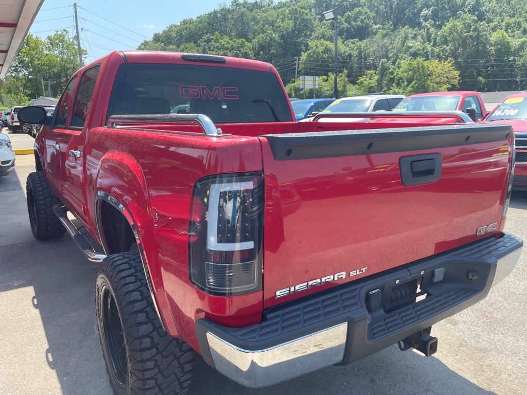 2007 GMC Sierra Image 7