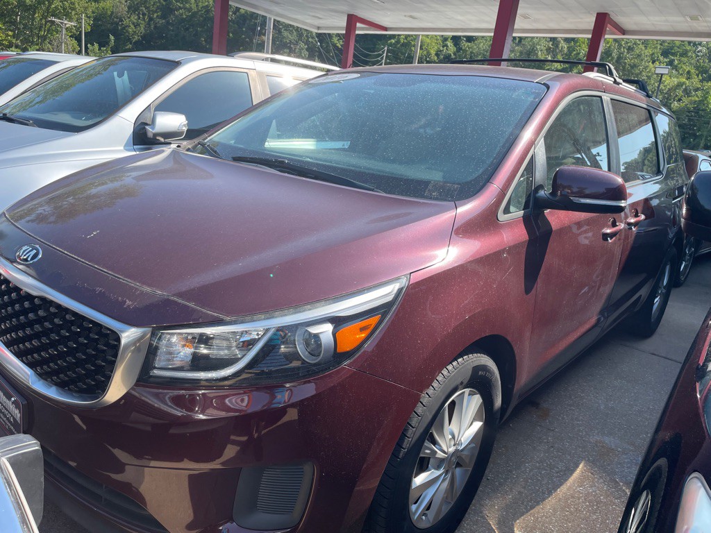 2016 Kia Sedona Image 3