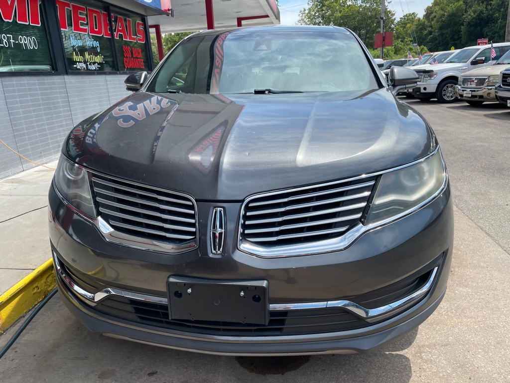 2017 Lincoln MKX Image 3