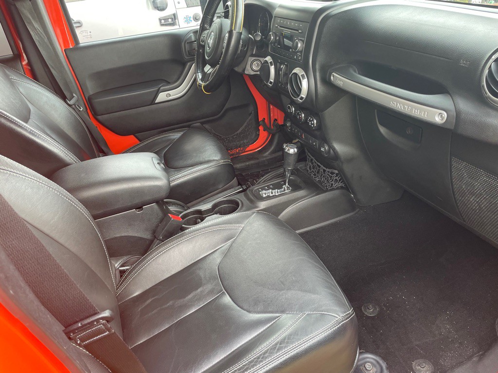 2015 Jeep Wrangler Unlimited Image 9