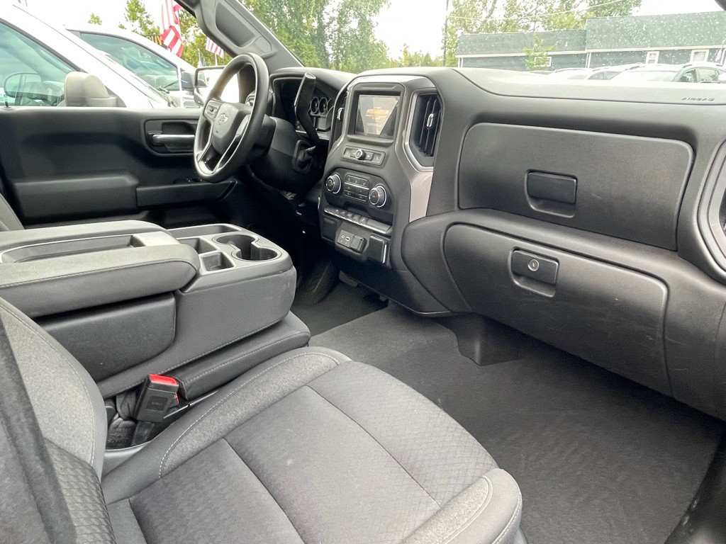 2023 Chevrolet Silverado 1500 Image 8