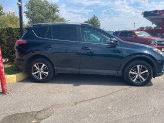 Image for 2017 Toyota Rav4 XLE ID: 7692607