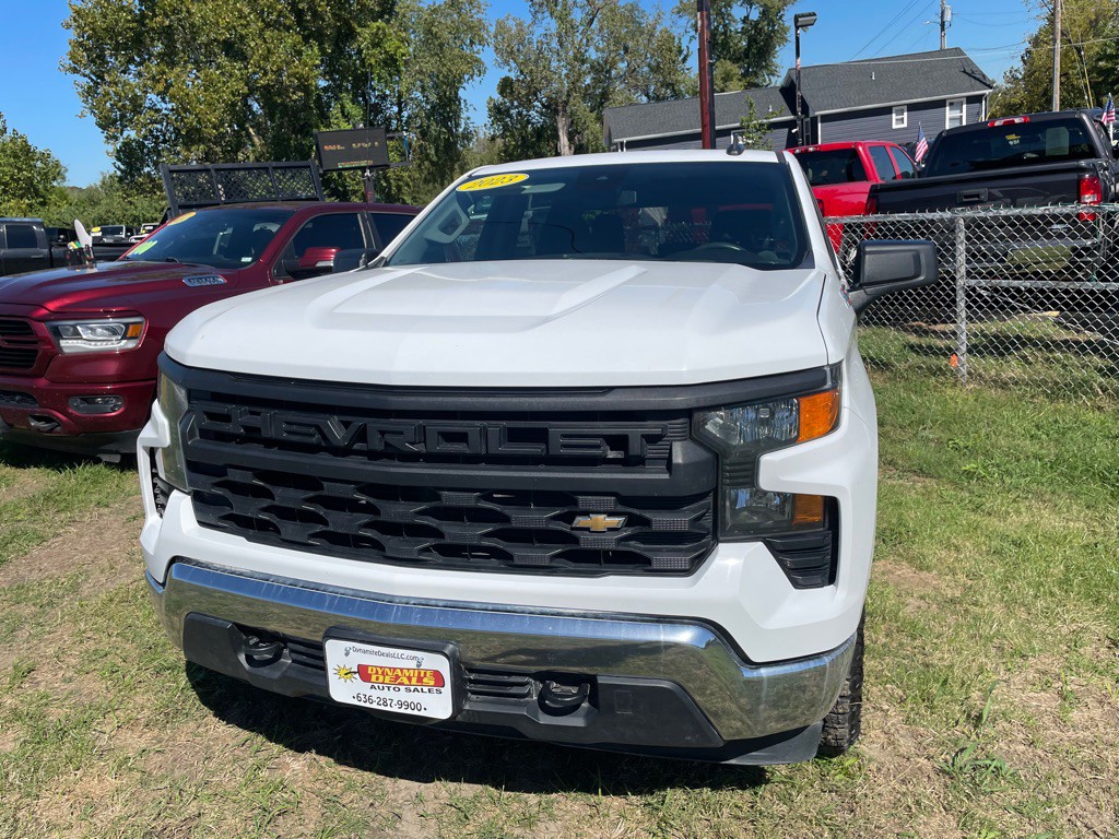 2023 Chevrolet Silverado 1500 Image 3
