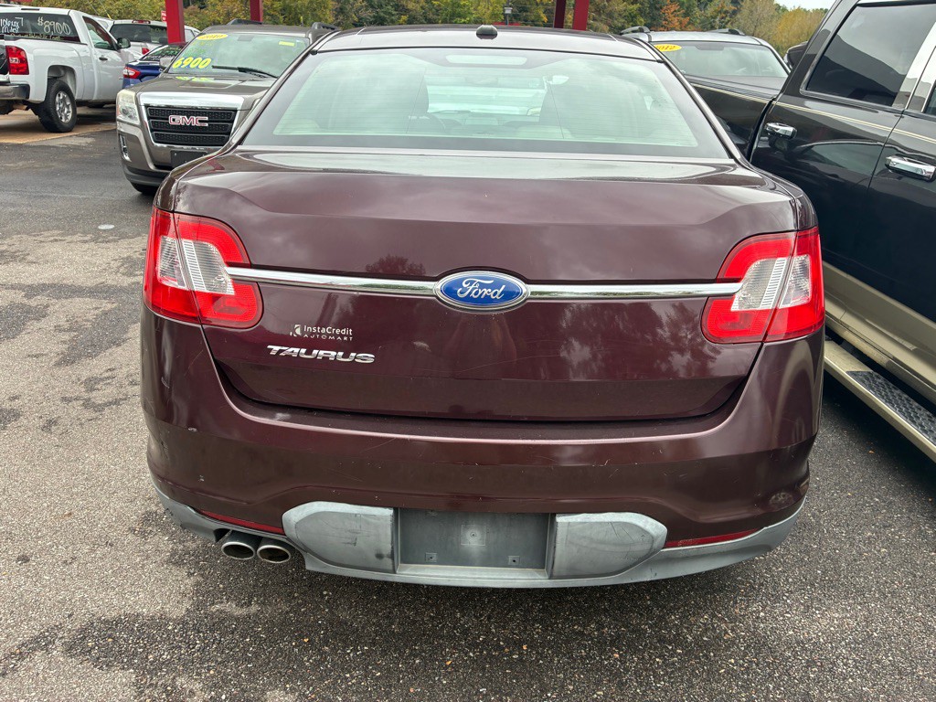 2011 Ford Taurus Image 6