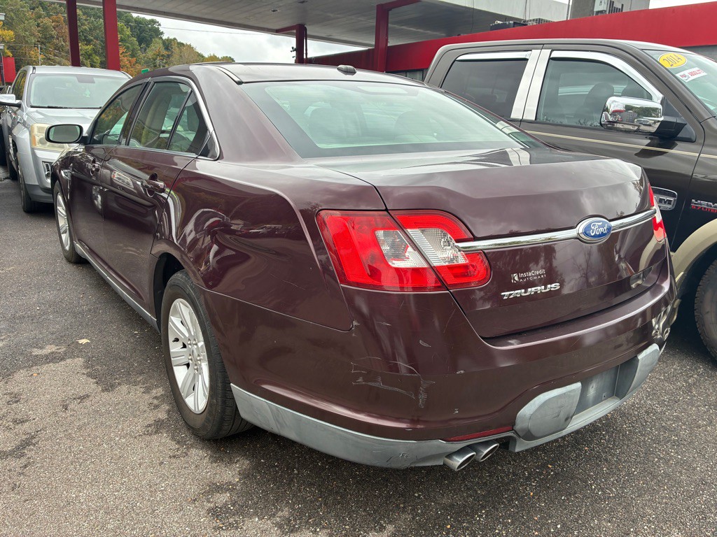 2011 Ford Taurus Image 7