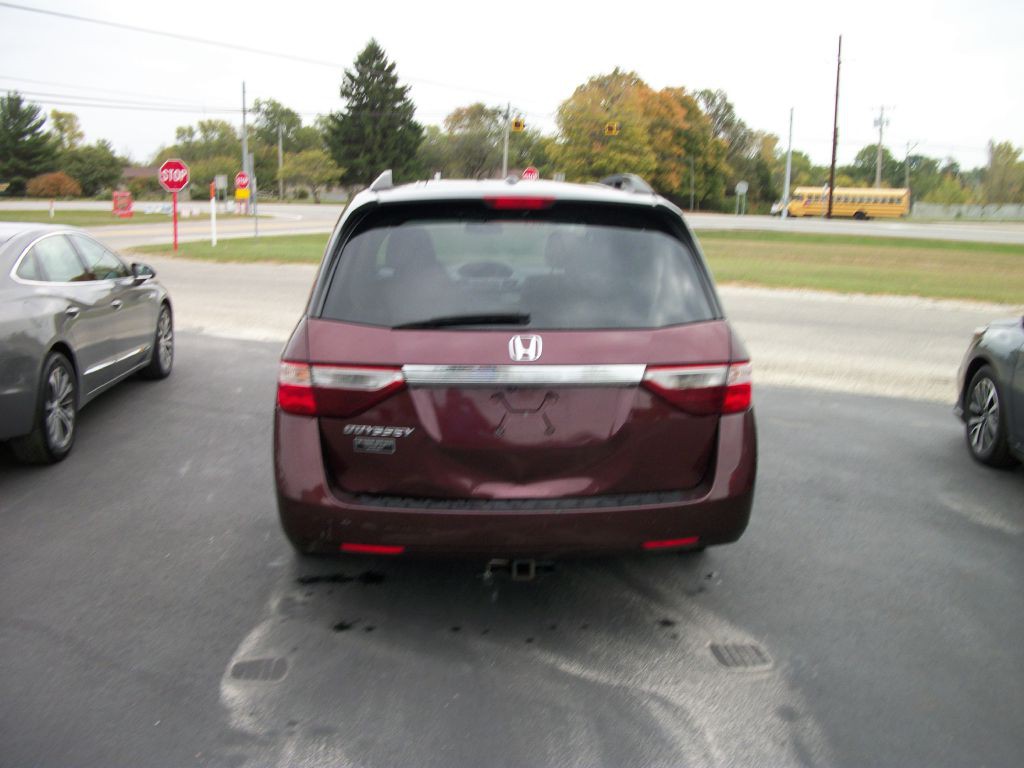 2013 Honda Odyssey Image 3