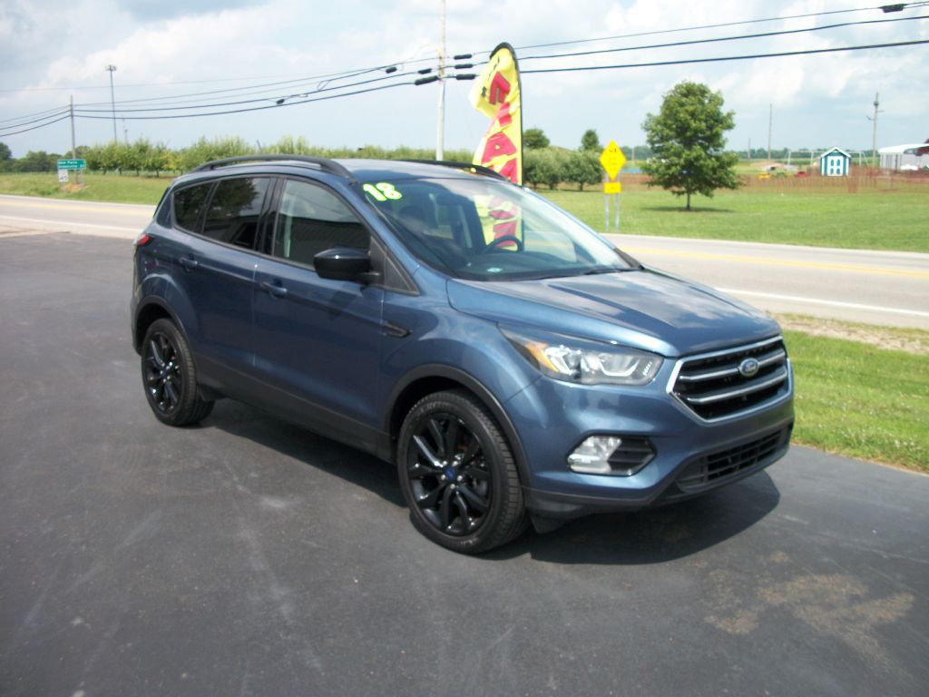 2018 Ford Escape Image 2