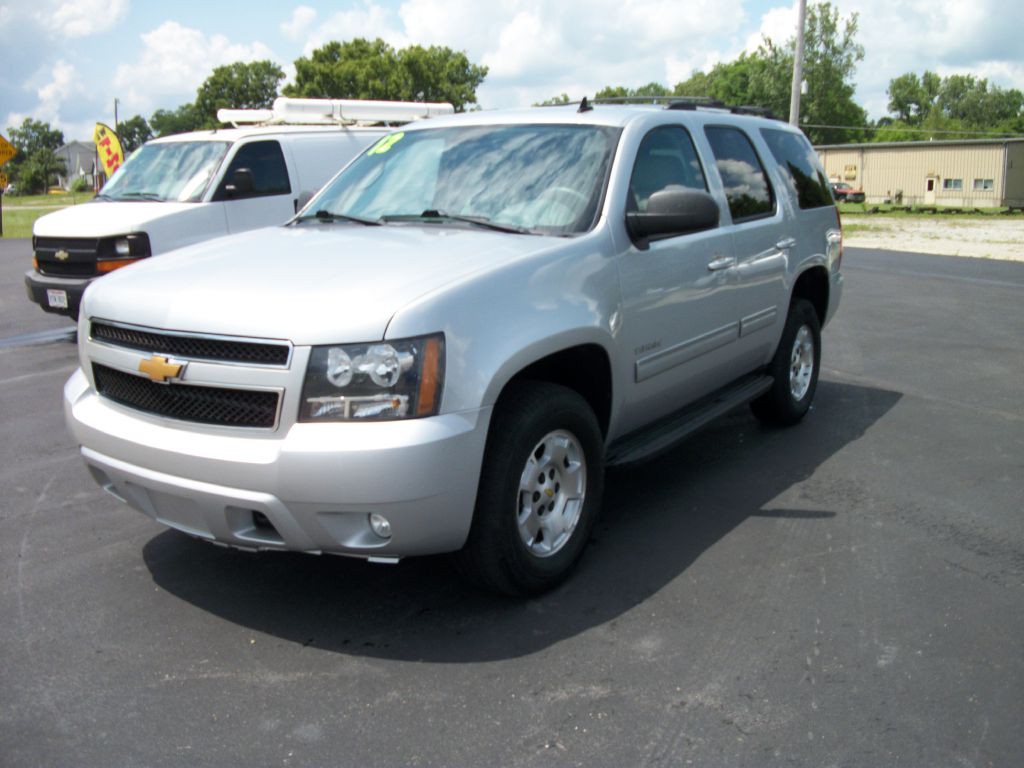 2012 Chevrolet Tahoe Image 1
