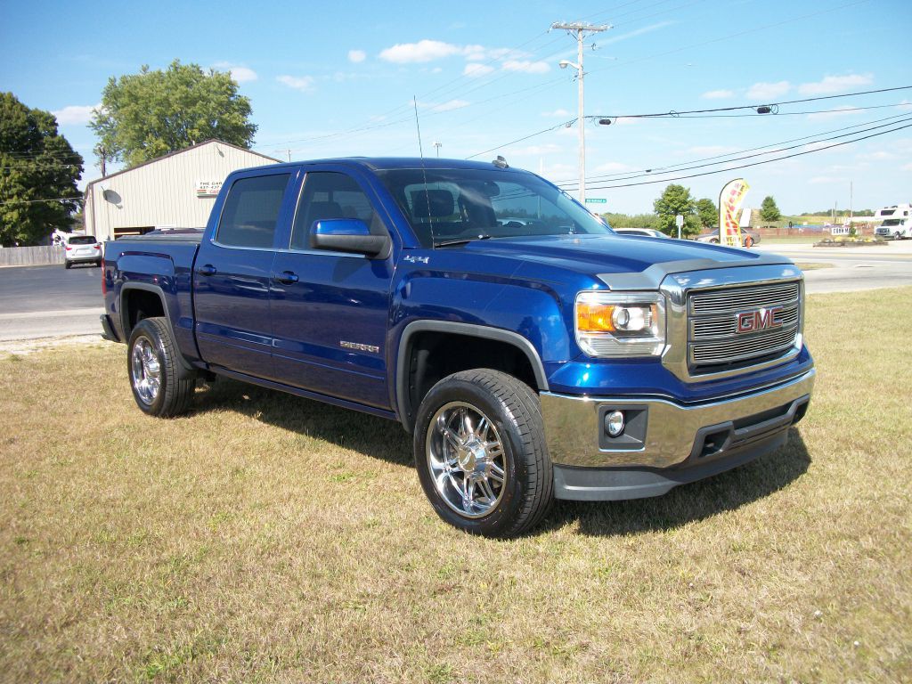 2014 GMC Sierra Image 2