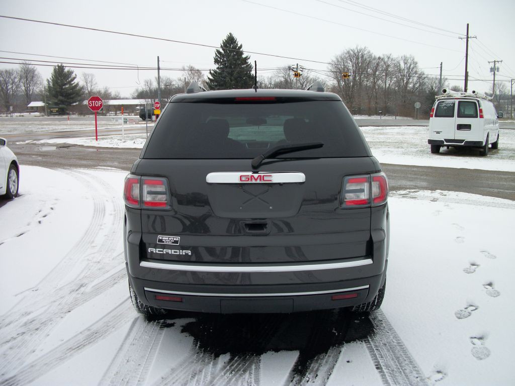 2015 GMC Acadia Image 3