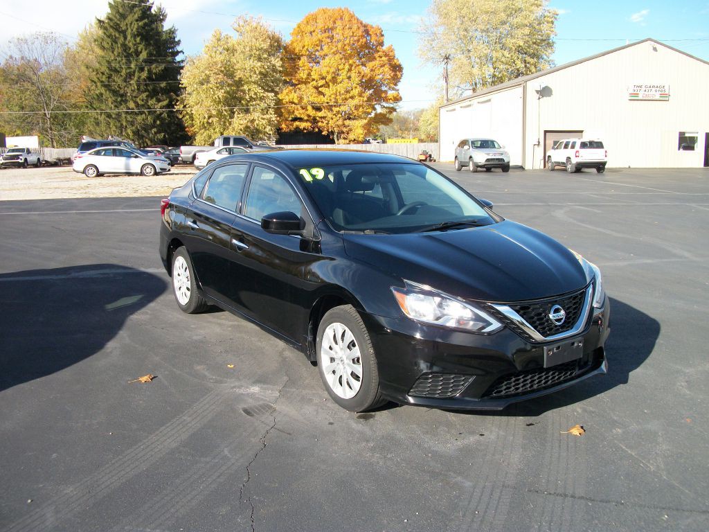 2019 Nissan Sentra Image 2