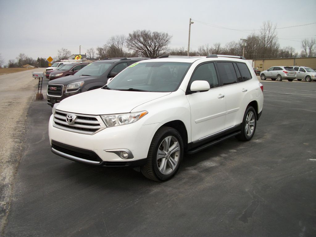 2013 Toyota Highlander Image 1
