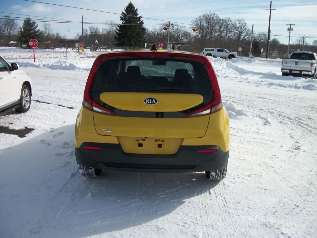 2020 Kia Soul Image 3
