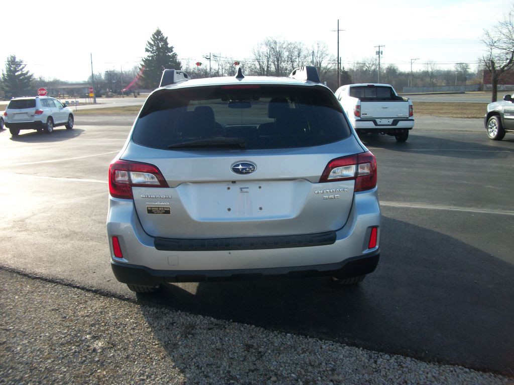2016 Subaru Outback Image 3