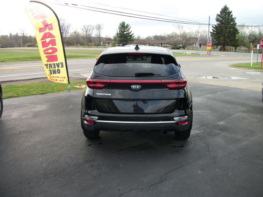 2020 Kia Sportage Image 3