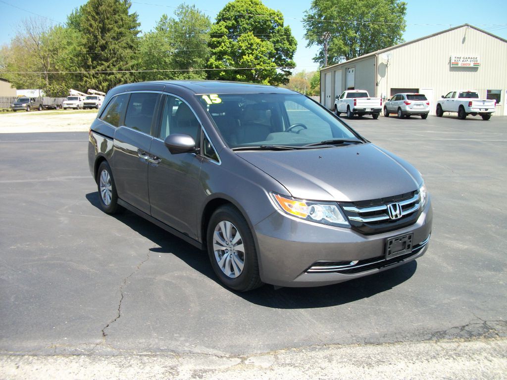 2008 Honda Odyssey Image 2