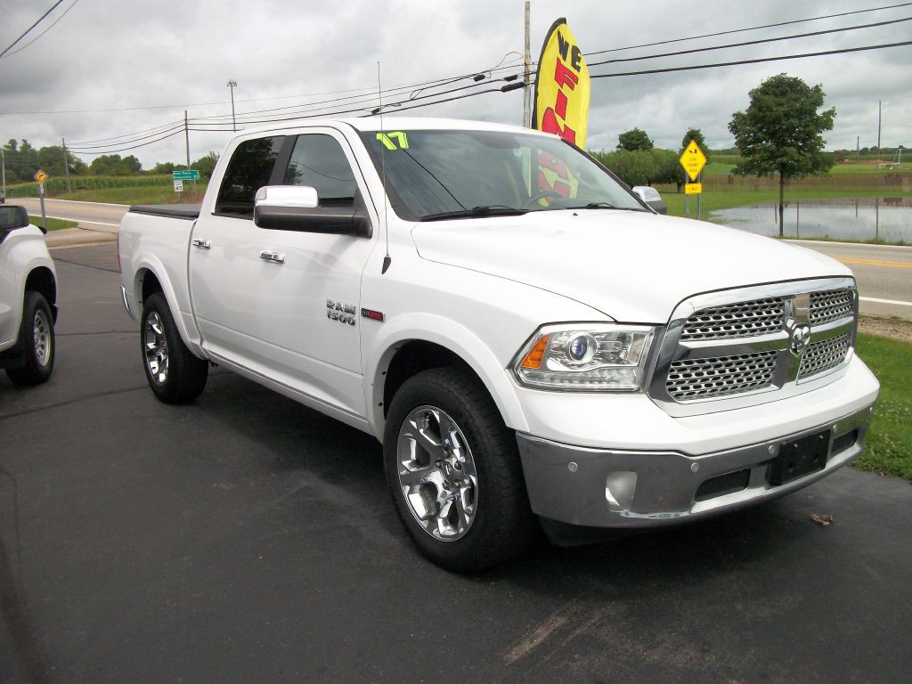 2017 RAM 1500 Image 2