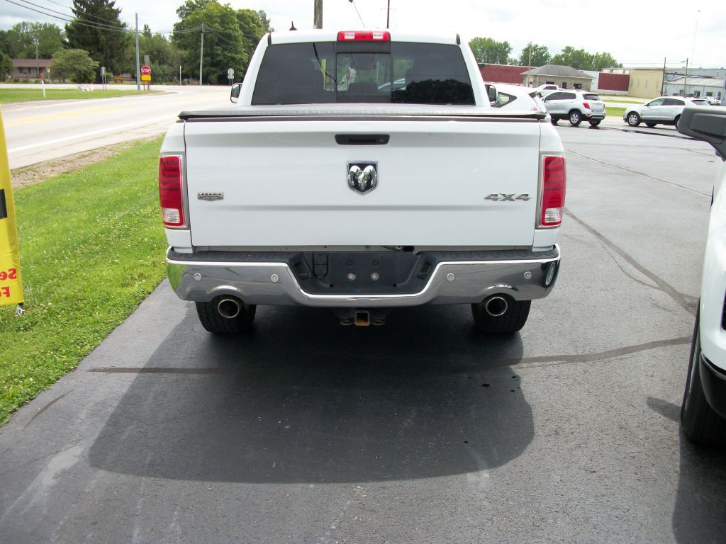 2017 RAM 1500 Image 3