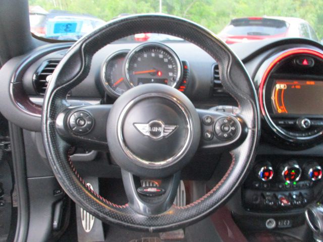 2016 MINI Cooper Image 11