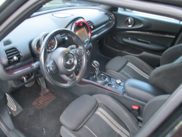 2016 MINI Cooper Image 13