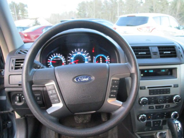 2012 Ford Fusion Image 9