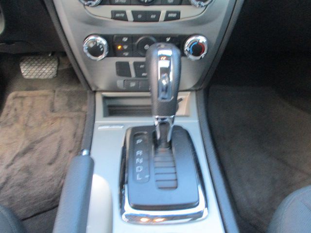 2012 Ford Fusion Image 11