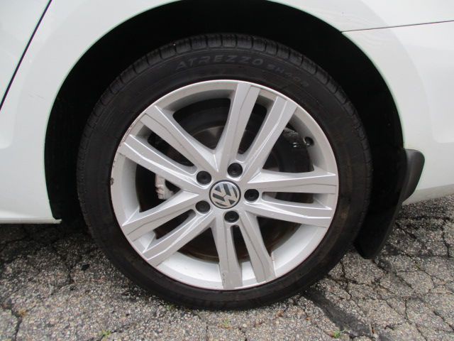 2017 Volkswagen Jetta Image 22