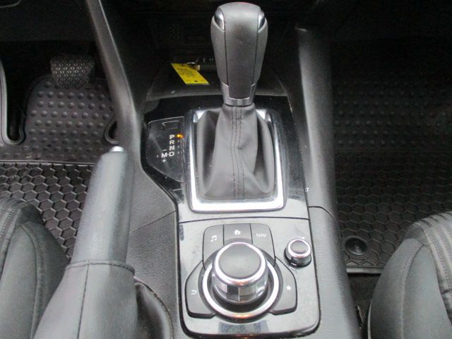 2016 Mazda Mazda3 Image 9