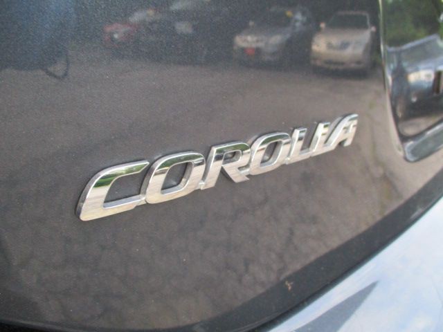 2016 Toyota Corolla Image 17