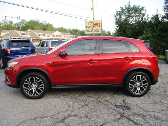 2016 Mitsubishi Outlander Image 3