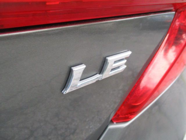 2012 Toyota Camry Image 19