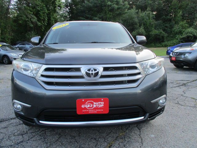 2013 Toyota Highlander Image 2