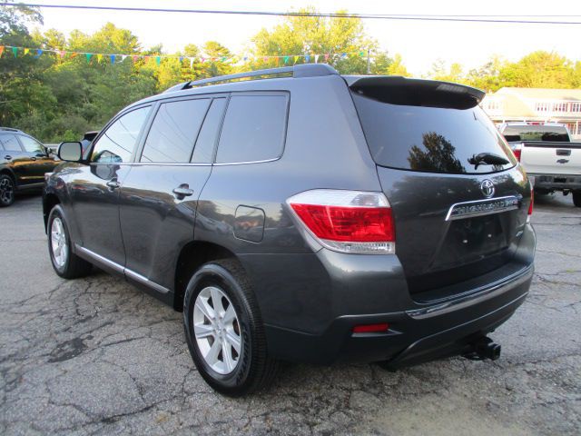 2013 Toyota Highlander Image 4
