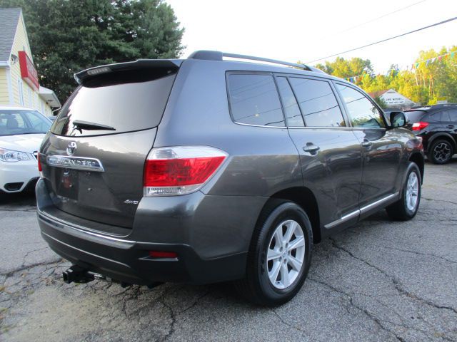2013 Toyota Highlander Image 6